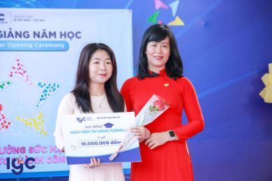 IGC Group trao 10 suất học bổng Giáo viên Tài năng tương lai